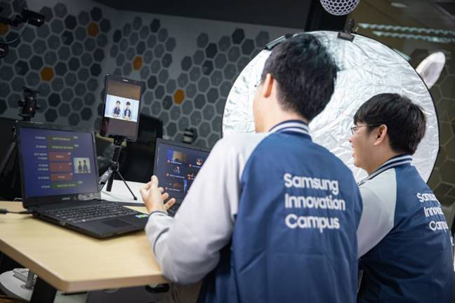 ซัมซุงลุยสอนโค้ดดิ้งผ่านโครงการ Samsung Innovation Campus เสริมพลังเด็กไทย